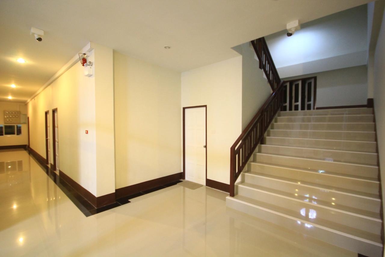 Orapan Place ลำปาง ภายนอก รูปภาพ